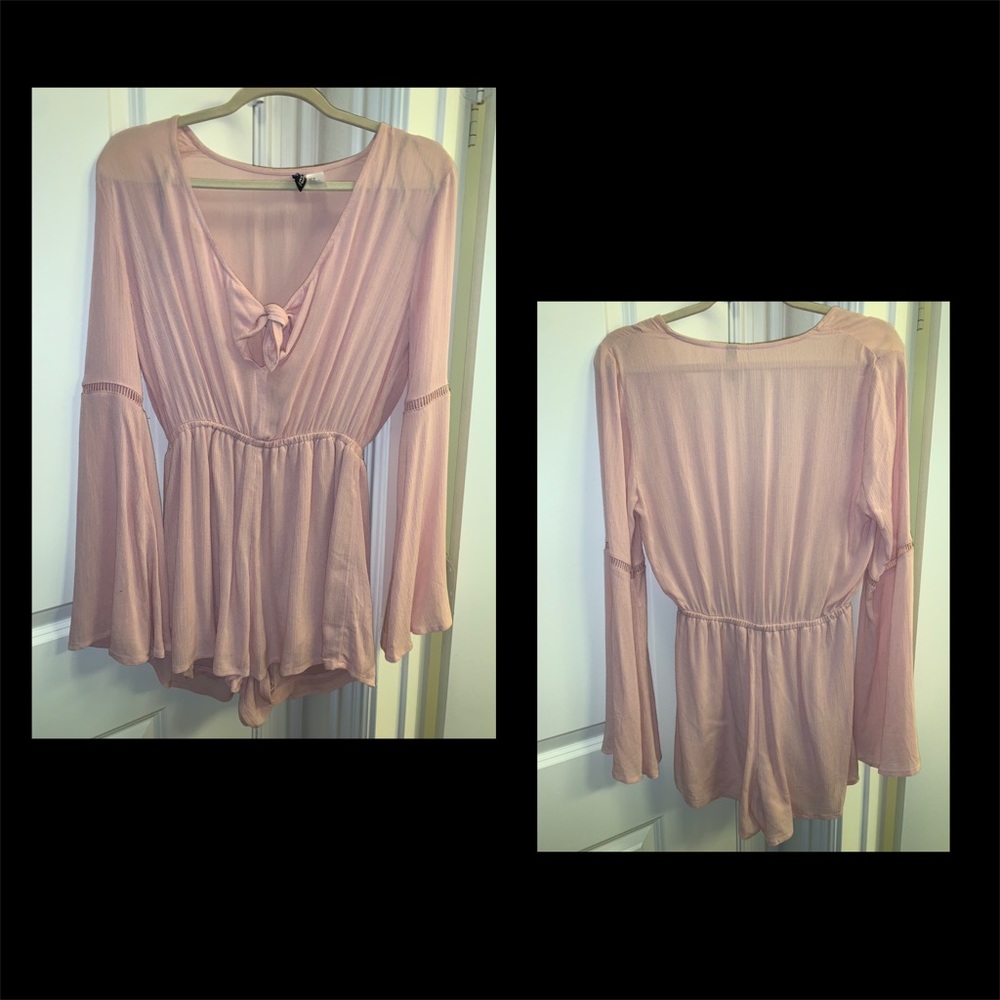 Dividend Romper blush pink size 8